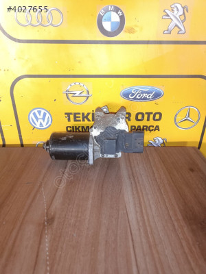 Vw Caravelle T6 2010-2015 Ön Cam Silecek Motoru 7E1955113B