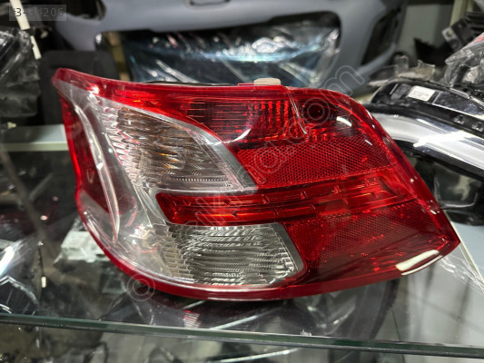 Peugeot 301 sol stop bütün parçaları mevcut