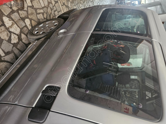 Pejo partner berlingo sağ arka kapı