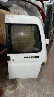 PEUGEOT PARTNER ARKA BAGAJ KAPISI ORJİNAL ÇIKMA PEJO
