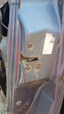 Mitsubishi L200[90-96]sağ ön kapı kilidi çıkma