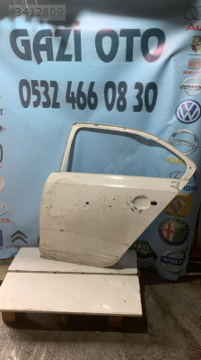 2012-2014 JETTA SOL ARKA KAPI