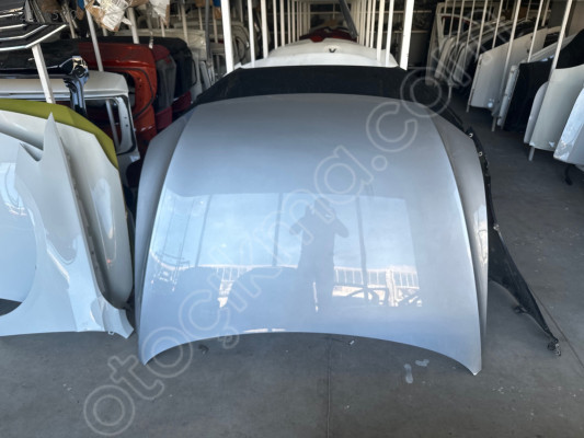 B8 motor kaputu gri Orjinal kaput