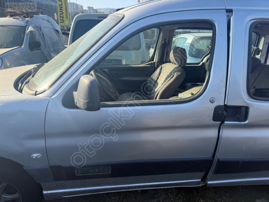 CITROEN BERLİNGO SOL ÖN KAPI