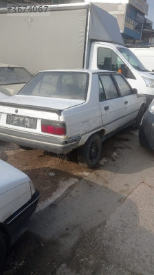 Renault 9 hurda belgeli komple kupa