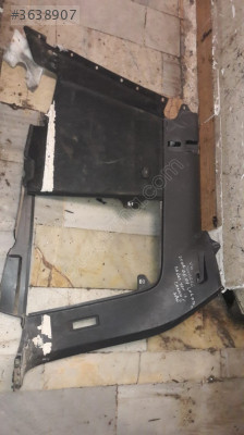 VW TOUREG 06-09 2.5 DİZEL 4X4 BPE BAC BAGAJ YAN İÇ BAKALİT