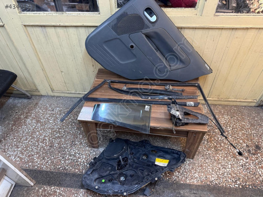 FORD FUSİON SAĞ ARKA KAPI DÖŞEMESİ ORJİNAL 03-08 MODEL