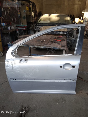 Orijinal Sol Ön Kapı Peugeot 301 Modeli - Çıkma Parça