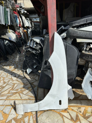 FORD FOCUS 2 ÇIKMA SOL ÖN ÇAMURLUK