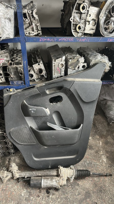 Master 4 sağ kapı döşemesi