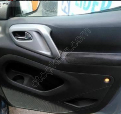 citroen berlingo ön Kapı döşemesi sağ  98 433 385 ZE