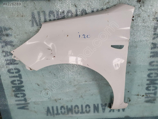 HYUNDAI i20 ÇAMURLUK *ALKAN OTOMOBİL*