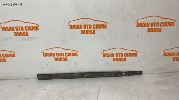 Renault Clio üç sağ ön kapı bandı