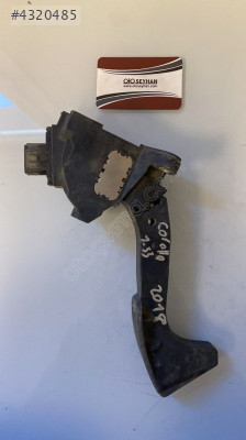 78110-02120 toyoto corolla 2017 1.33 gaz pedalı