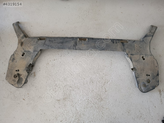 MEGANE 4 ARKA DİNGİL MUHAFAZASI ORJINAL ÇIKMA