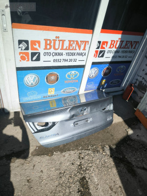 Hyundai Elantra bagaj kapağı orijinal çıkma