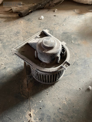 VW BORA KALORİFER MOTORU ORJİNAL ÇIKMA
