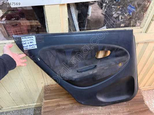 MİTSUBİSHİ CARİSMA SOL ARKA KAPI DÖŞEMESİ 96-01 MODEL ORJİNAL