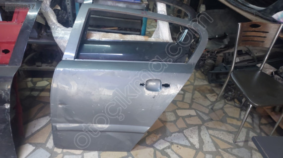 Opel Astra H Sol Arka Kapı-Orjinal Çıkma Yedek Parçalar