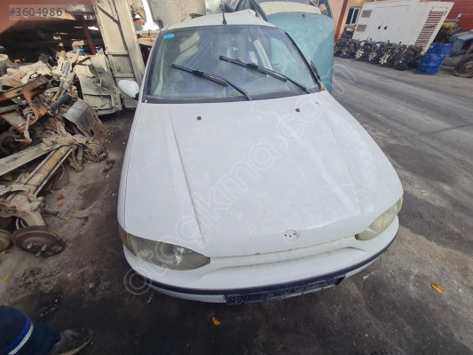 Fiat Palio ön kaput