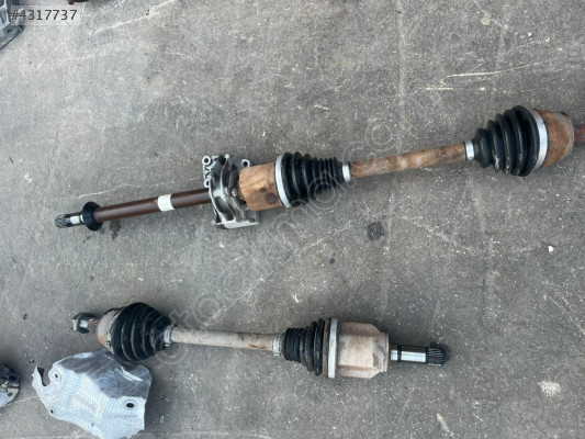 FİAT EGEA SAĞ SOL AKS