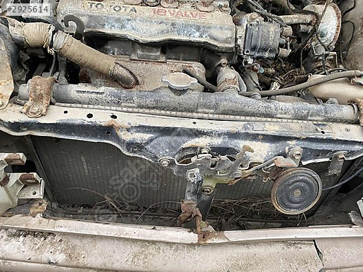 1.6 16V Toyota corolla efsane kasa radyatör 92-98 EMR OTOMATİV