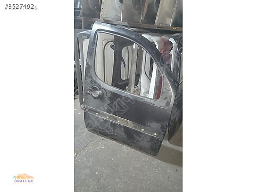 2008 FİAT DOBLO SAĞ ÖN KAPI ''MERTLER OTO YEDEK PARÇA''DA