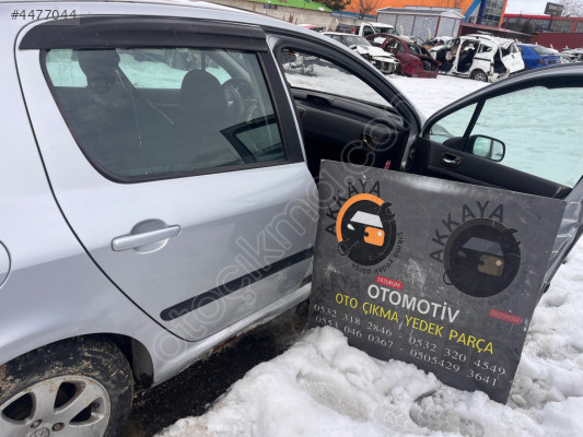 Peugeot 307 Sağ Arka Kapı Orjinal Çıkma