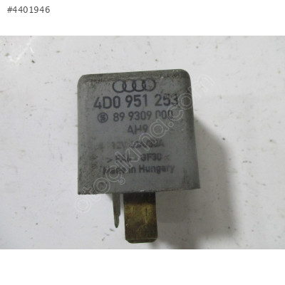 Volkswagen Audi Seat Skoda Yakıt Pompa Rölesi 4D0951253