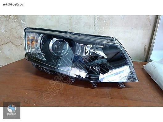 SKODA OCTAVİA SAĞ FAR ÇIKMA ORJİNAL