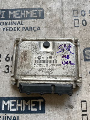 ÇIKMA VW GOLF 1.4 036 906 032 D 036906032D MOTOR BEYNİ