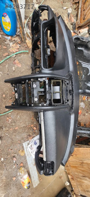 Peugeot 407 göğüslük