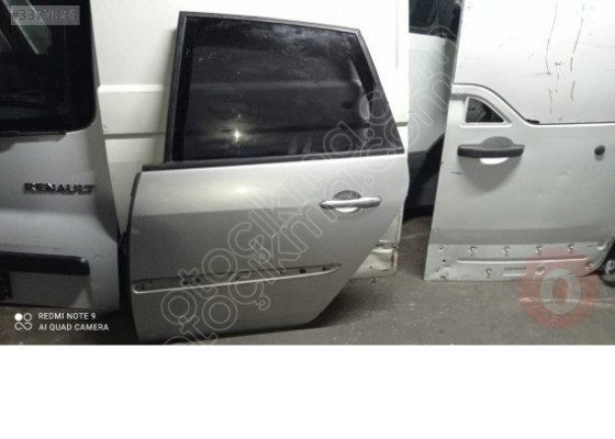 Renault Scenic sol arka kapı