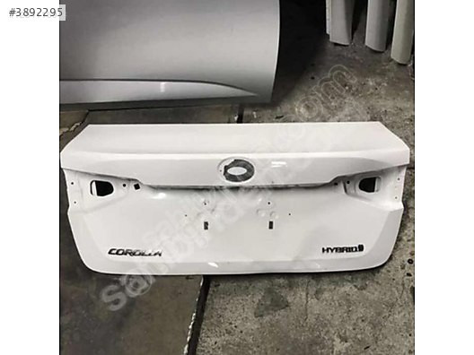 TOYOTA COROLLA BAGAJ KAPAĞI ÇIKMA ORİJİNAL HATASİZ