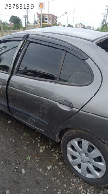 Renault Megane 1 Sol Arka Kapı Yedek Parça - Çıkma