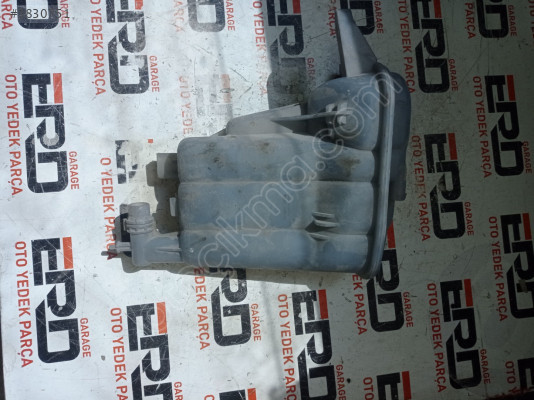 AUDİ A4 YEDEK SU DEPOSU 2008-2016 8K0121403G
