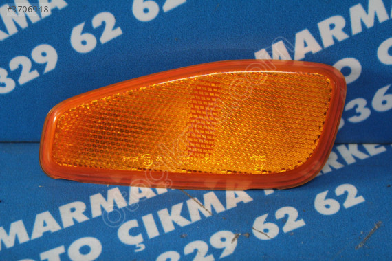 53953112 JEEP RENEGADE SAĞ ÇAMURLUK REFLEKTÖRÜ