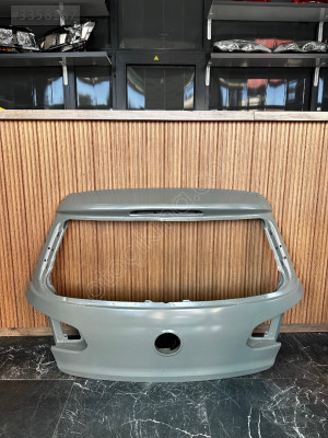 GOLF 6 BAGAJ KAPAĞI 5K6827025G-5K6827025H-5K6827025J 09-13