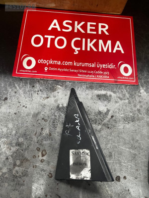 Opel Astra F sol arka kapı iç üçgeni