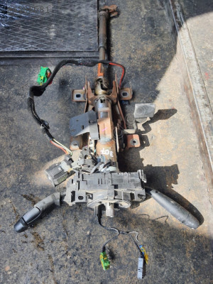 Peugeot Pejo 307 Sinyal Kolu