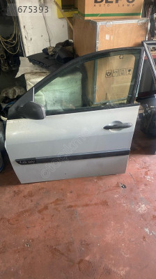 Renault megan 2 sol ön kapı hatasız