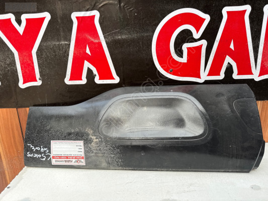 Citroën C5 AirCross Sağ arka kapı çıtası kapı dodik 2315441