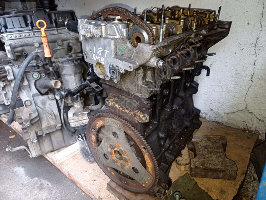 1.8t amb gövde motor