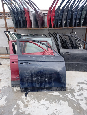 Ssangyong musso grand sağ ön kapı