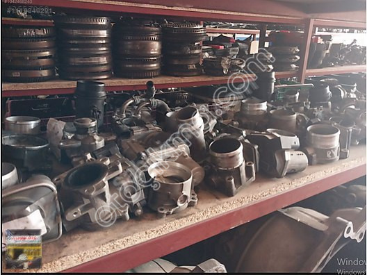 A2C80221600 BMW F30 F31 F35 F80 GAZ KELEBEĞİ