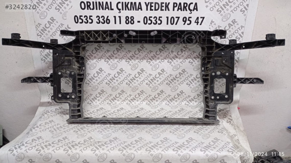 HYUNDAİ KONA 2018 2020 ÖN PANEL ÇIKMA ORJİNAL 64101-J9000