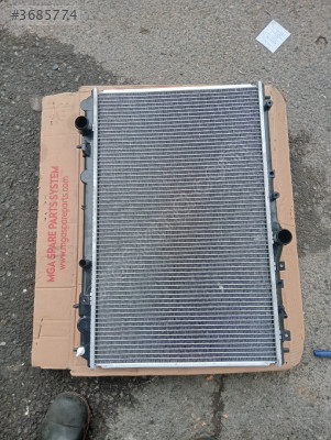 SU RADYATORU BRAZING M/T VOLVO S40-V40 99-03/MITSUBISHI CARISMA