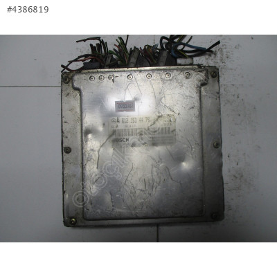 Mercedes C270 2.7 Motor Beyni 0281010912 A6121534479