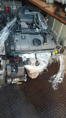 Peugeot 206 1.4 benzinli motor