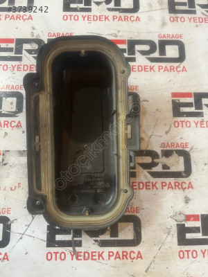BMW 5 SERİSİ SİGORTA KUTUSU KAPAGI 12907555189